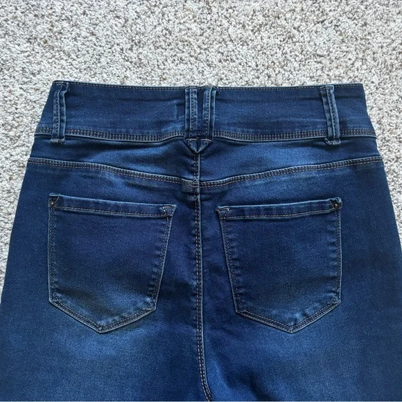 Curve Appeal high-rise stretch skinny jeans - Picture 3 of 4